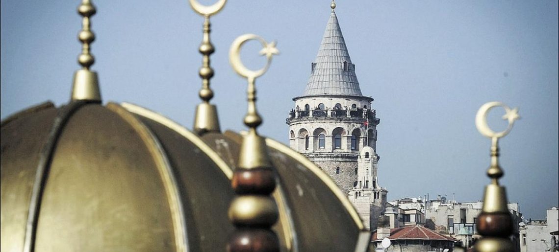ESTAMBUL BOHEMIA